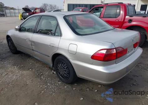 1999 Honda Accord Lx from USA, damaged, VIN JHMCG6651XC023146